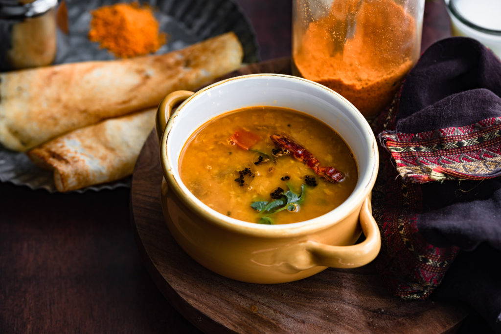 Tattha Poyaru Sambar Recipe - Black Eyed Beans Sambar